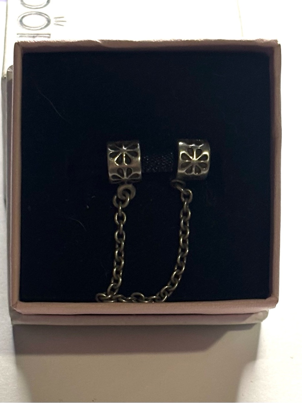 Authentic Pandora Retired Daisy Flower Safety Chain Charm 790385-05